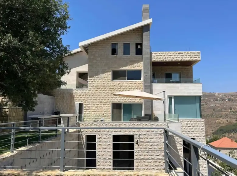 Firas Breish contemporary luxury mountain villa panoramic views — Group Four construction company Lebanon