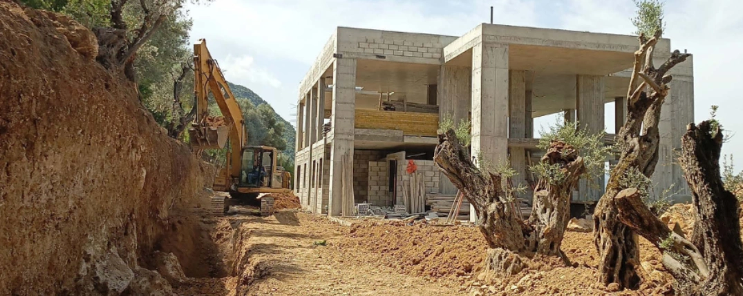 Upper floor structural progress — Imad AbdelSamad Ammatour El Chouf Group Four