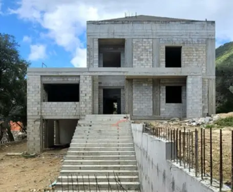 Terrace and outdoor space construction progress — Bassel Abou Shakra villa Group Four