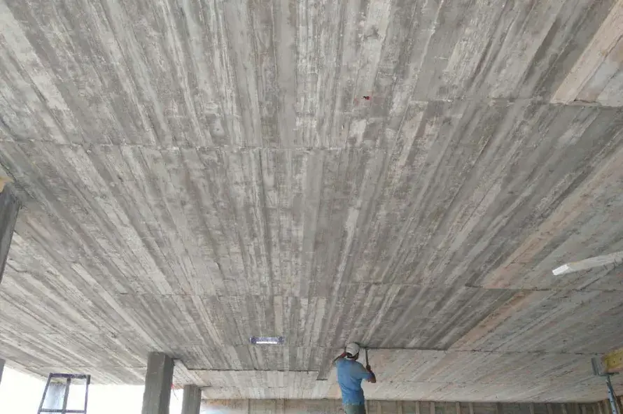 Kamil Bou Ghanem residential building exterior — large-scale construction Ramliyeh Aley Lebanon — Group Four construction company
