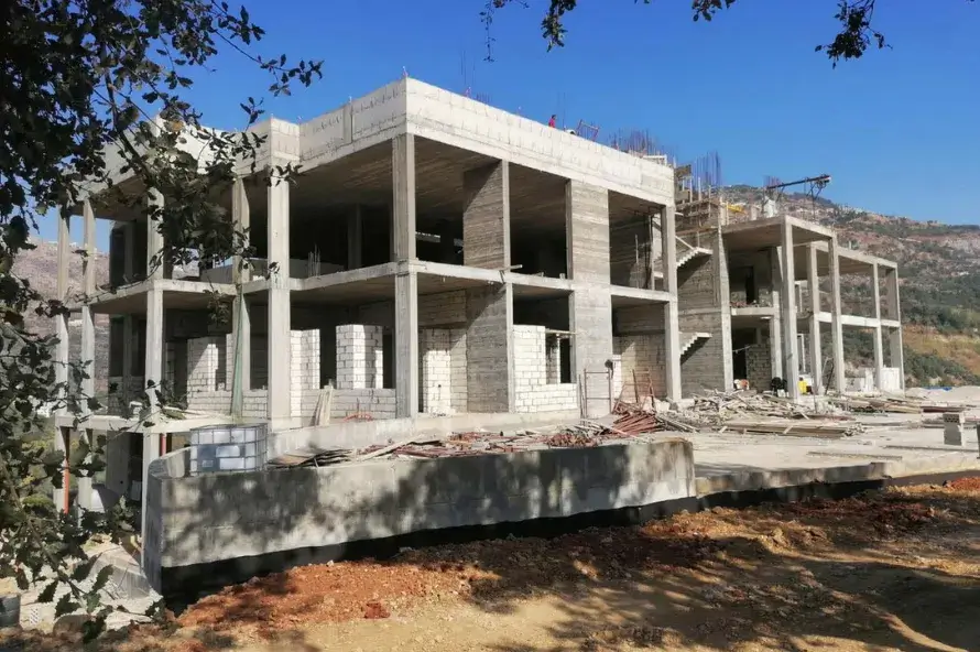 Construction phase 19 — Kamil Bou Ghanem Ramliyeh Group Four