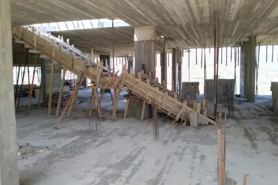 Construction phase 21 — Kamil Bou Ghanem Ramliyeh Group Four